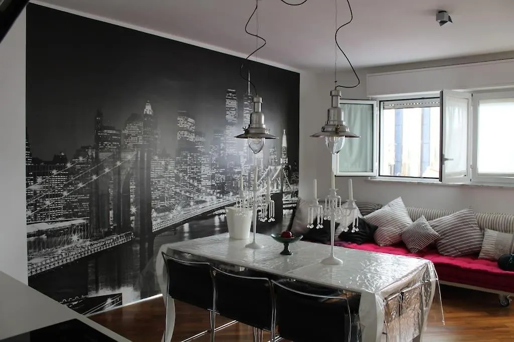 Appartamento Con Terrazzo Milano