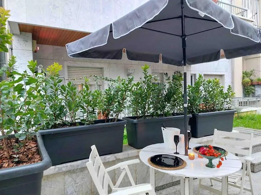 Appartamento Con Terrazzo Milano